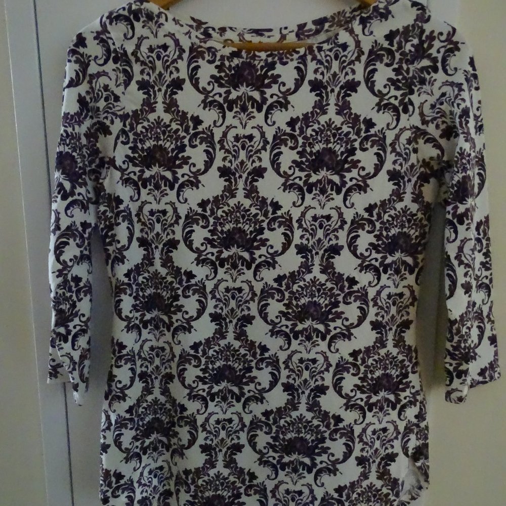 3/$25 Cleo Floral 3/4 Length Sleeve White And Purple Blouse Size L